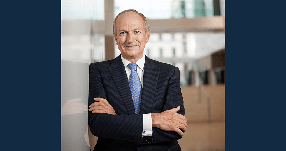 Portrait of Jean-Paul Agon, Chairman of the Board, HEC Paris (© Thomas Gogny / Divergence / L'Oréal)